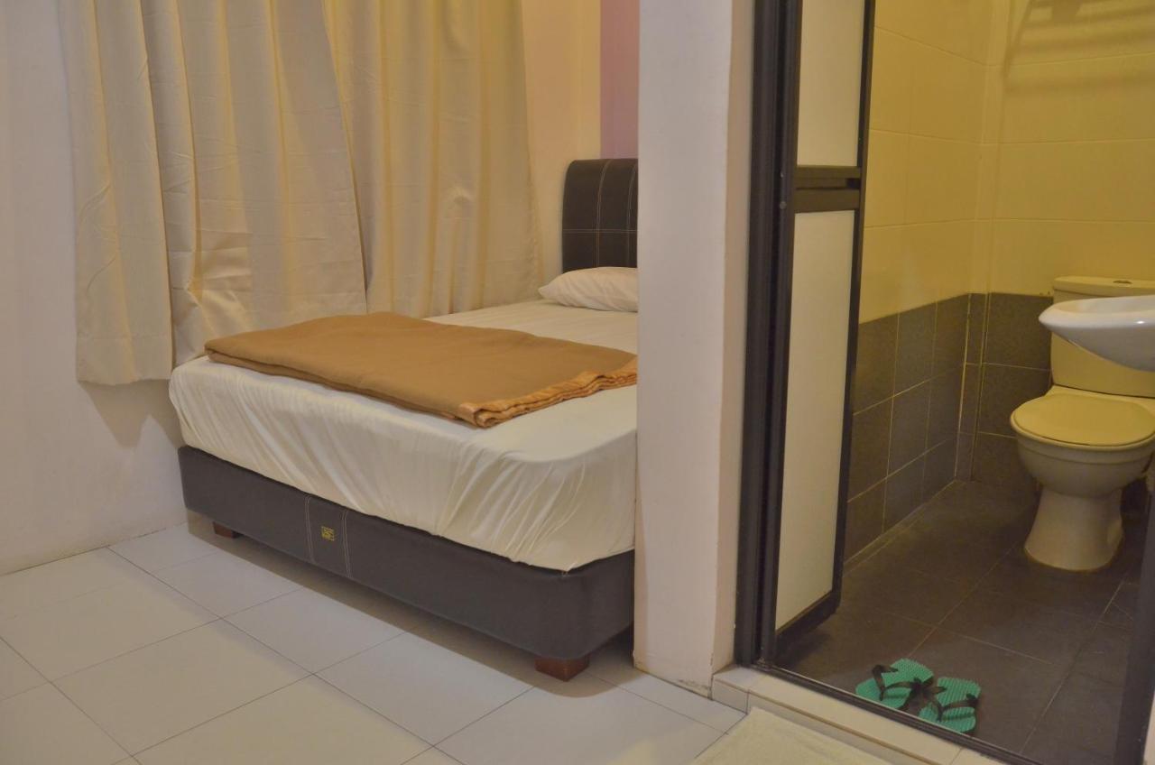 Sungai Lembing Yee Tai Cafe & Inn Buitenkant foto